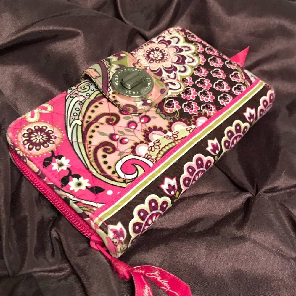 Vera Bradley Wallett